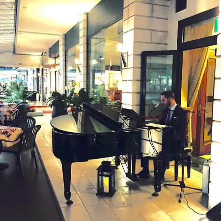 Ξενοδοχείο Principe Palace 4*