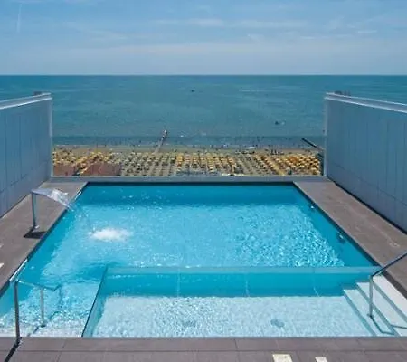 Principe Palace Τζεσόλο Λίντο