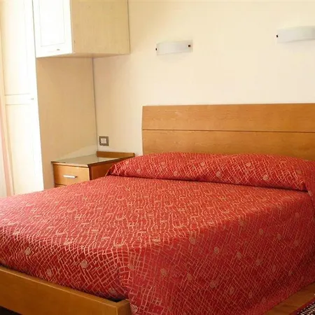 Ξενοδοχείο Principe Palace 4*